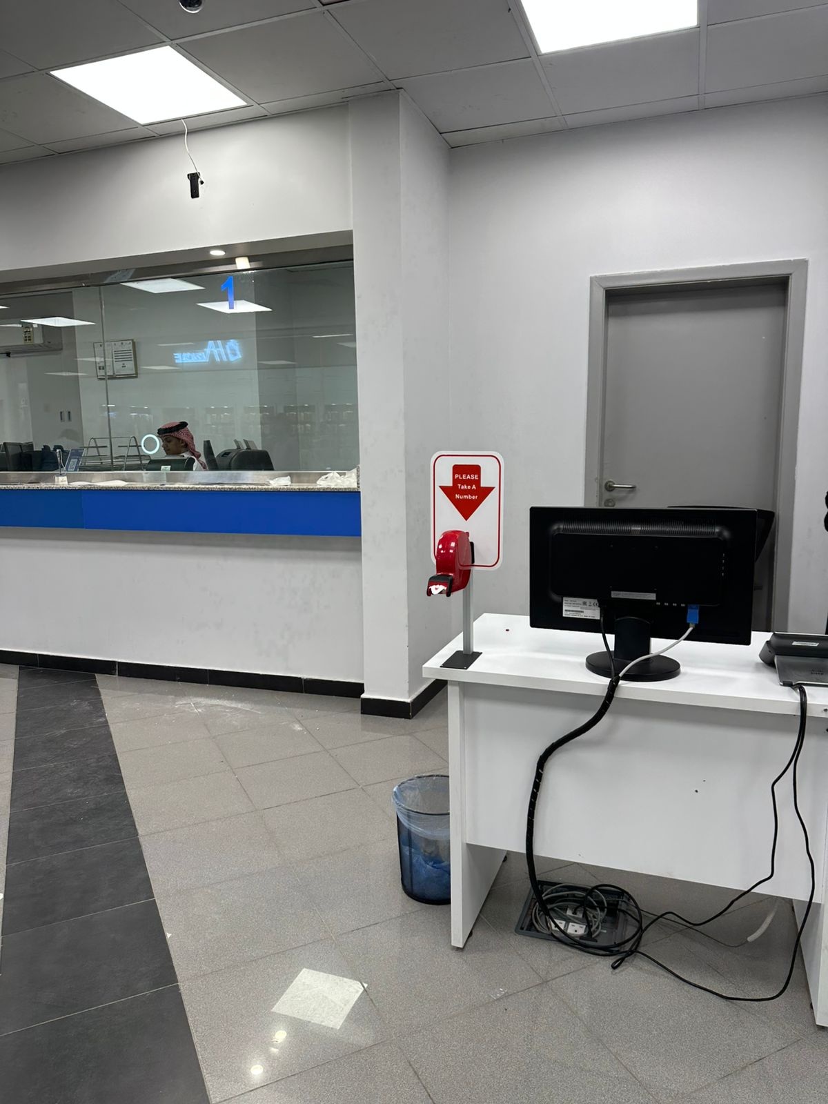 Aljazira Bank Fawri branch queue system photo 2